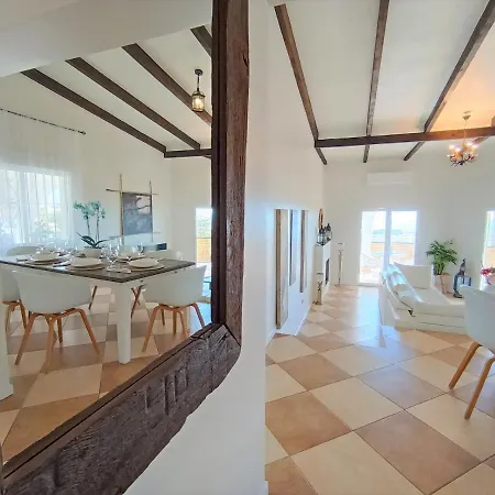 Villa Del Sol